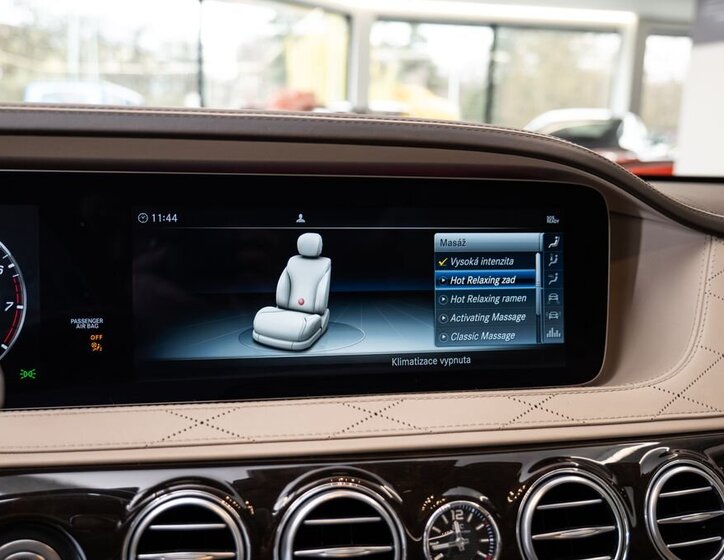 Mercedes-Benz Třídy S Sedan / Limuzína 4,0 l 345 kw