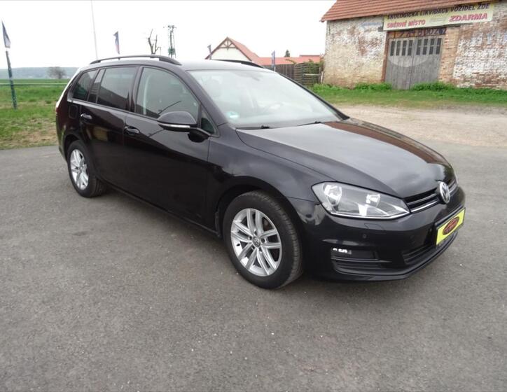 Volkswagen Golf Kombi 1,6 l 81 kw