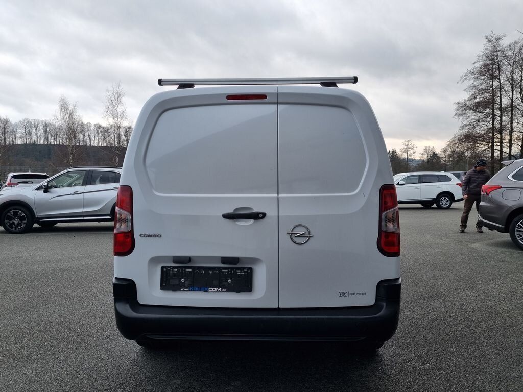 Opel Combo Skříň 1,5 l 96 kw