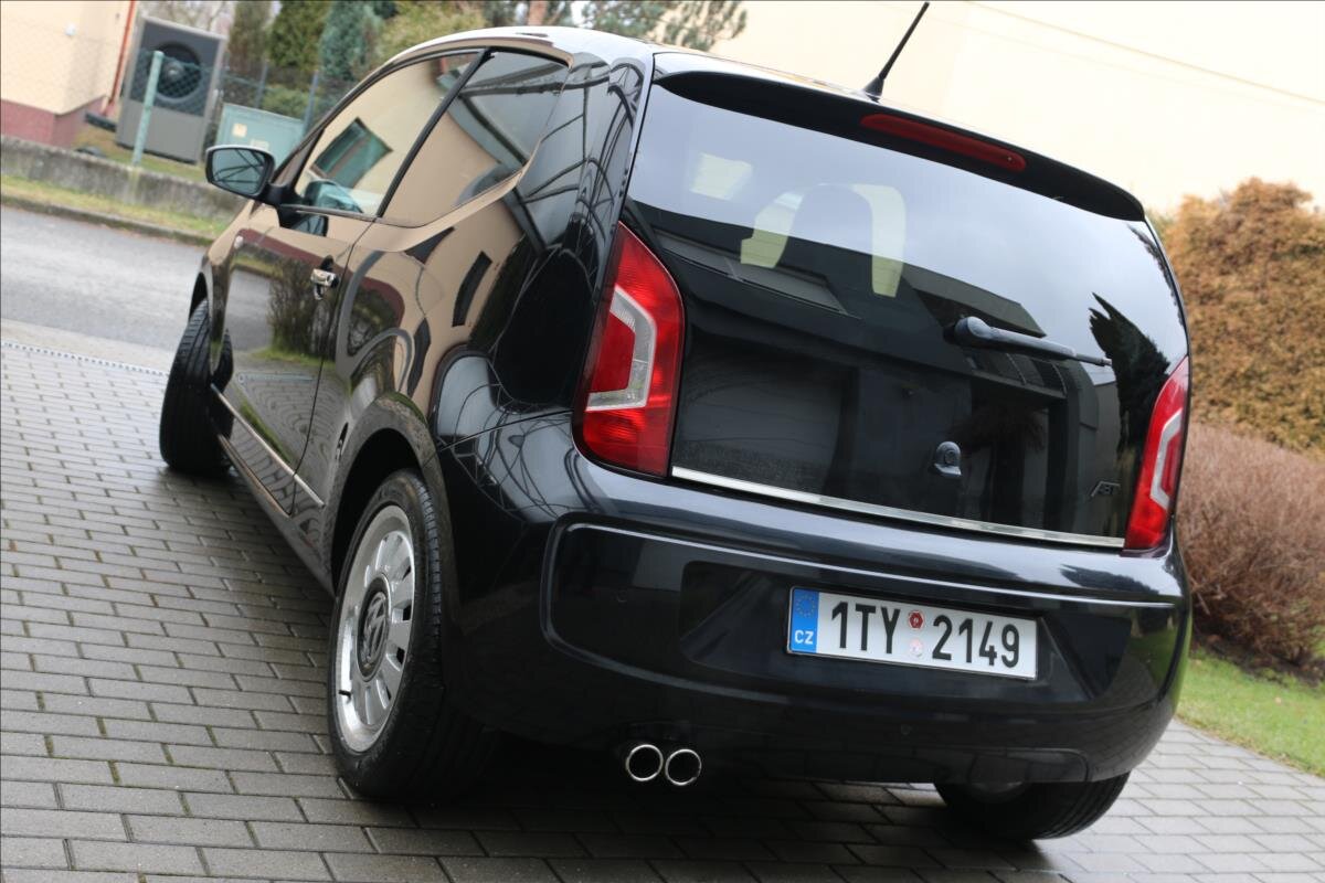 Volkswagen up! Hatchback 999,0 44 kw