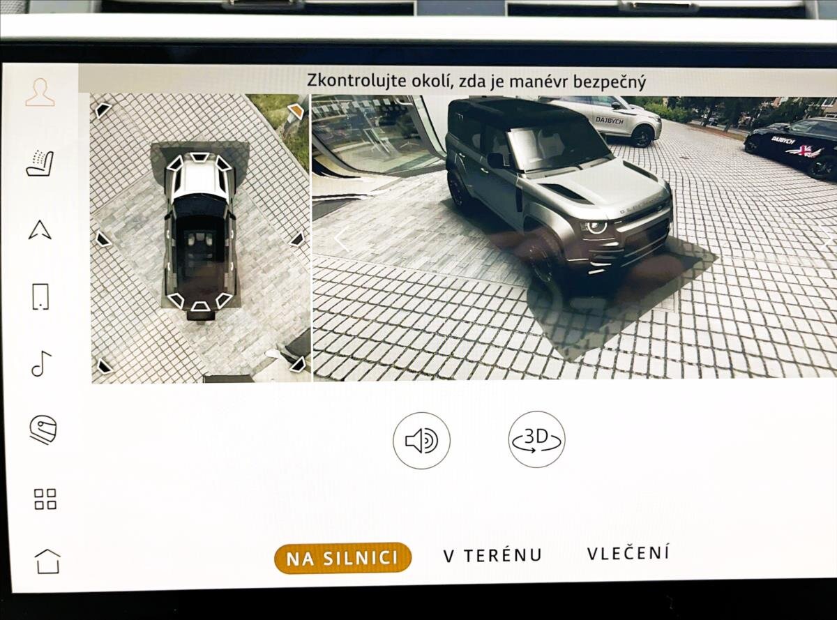 Land Rover Defender SUV / Terénní 4,4 l 467 kw