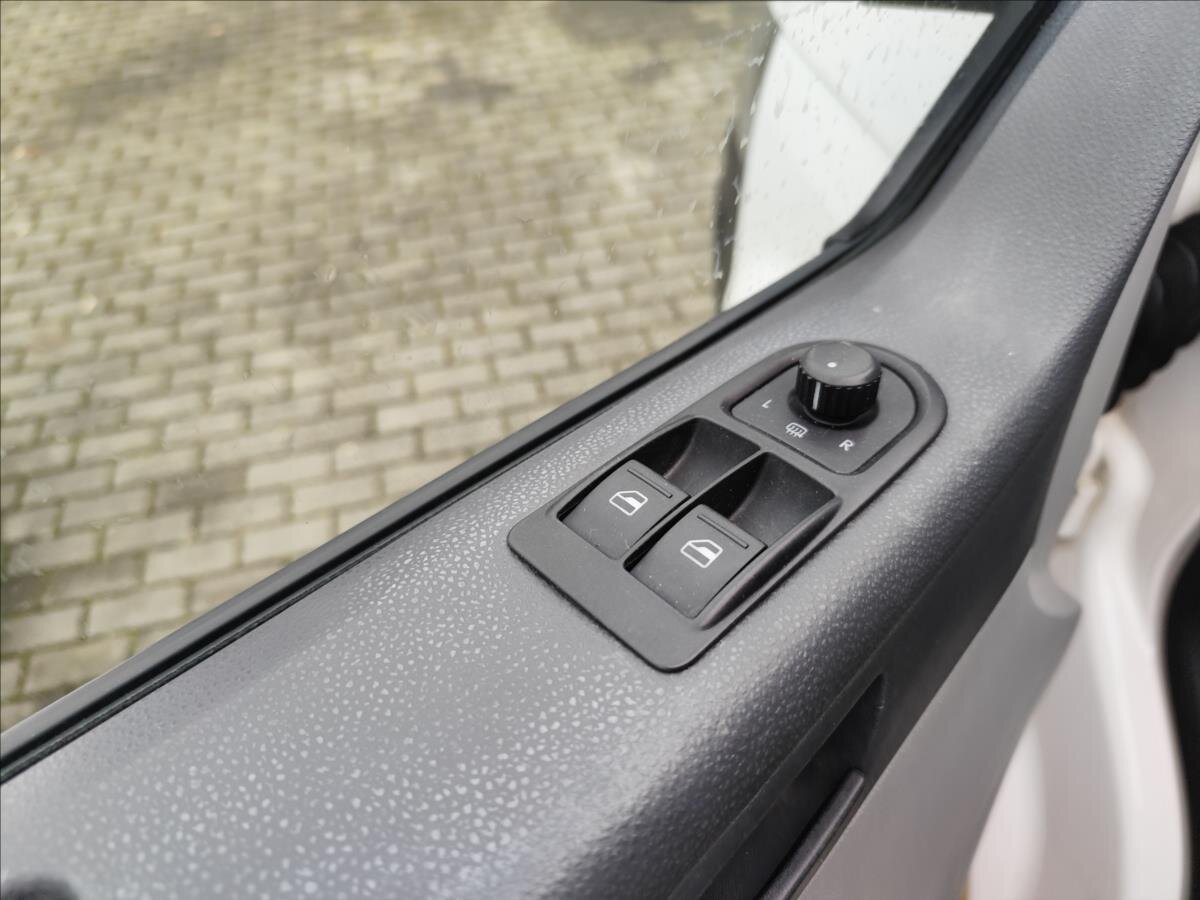 Volkswagen Transporter Ostatní 2,0 l 84 kw