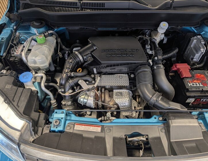 Suzuki Vitara SUV 1,4 l 95 kw