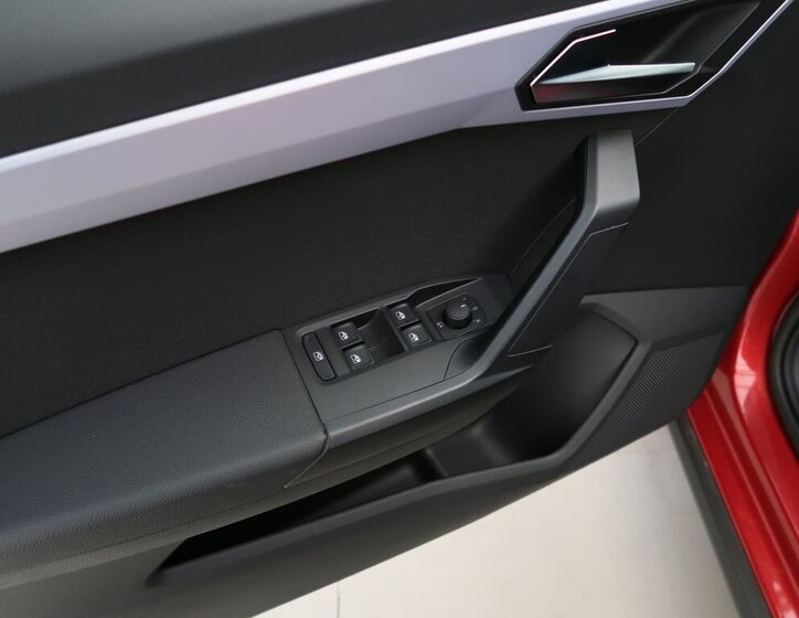 Seat Arona SUV / Terénní 999,0 85 kw