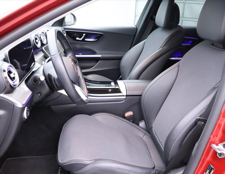 Mercedes-Benz Třídy C Kombi 2,0 l 147 kw