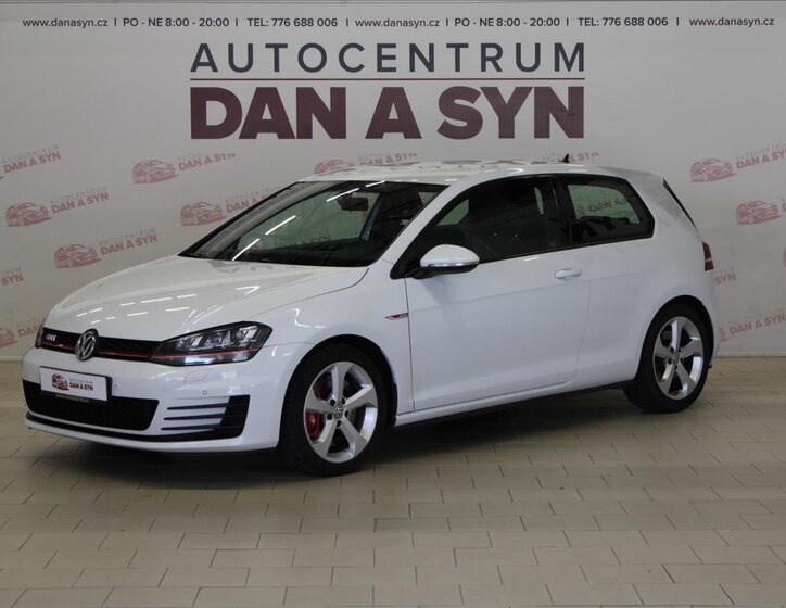 Volkswagen Golf Hatchback 2,0 l 169 kw