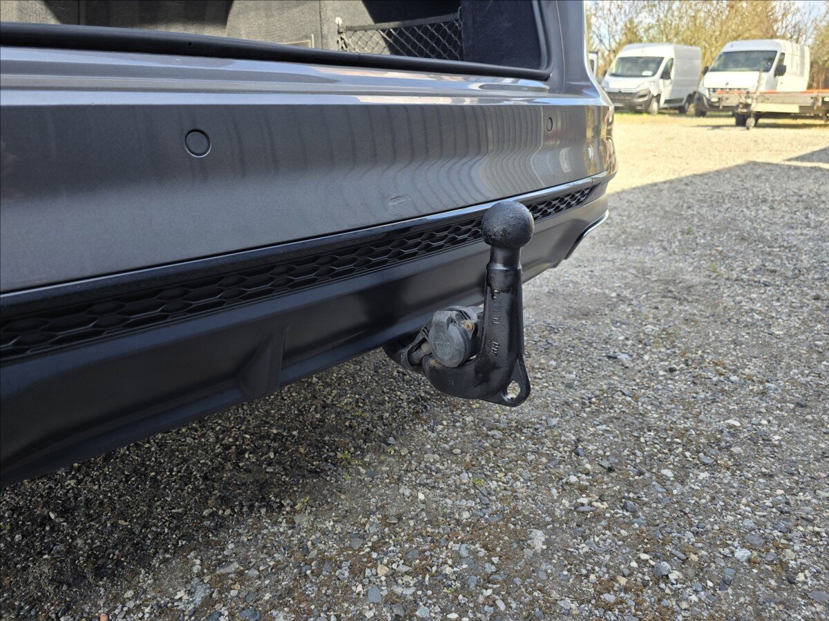 Audi A4 Kombi 2,0 l 140 kw