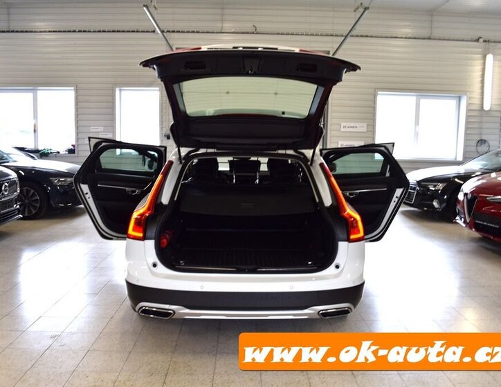 Volvo V90 Kombi 2,0 l 140 kw