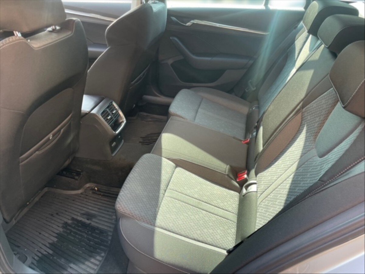 Škoda Octavia Kombi 1,5 l 110 kw