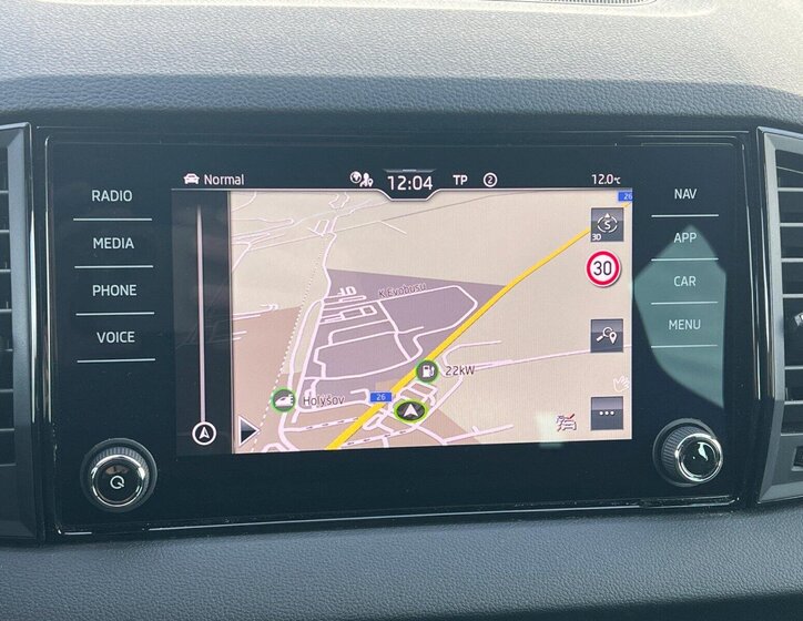 Škoda Karoq SUV 1,5 l 110 kw