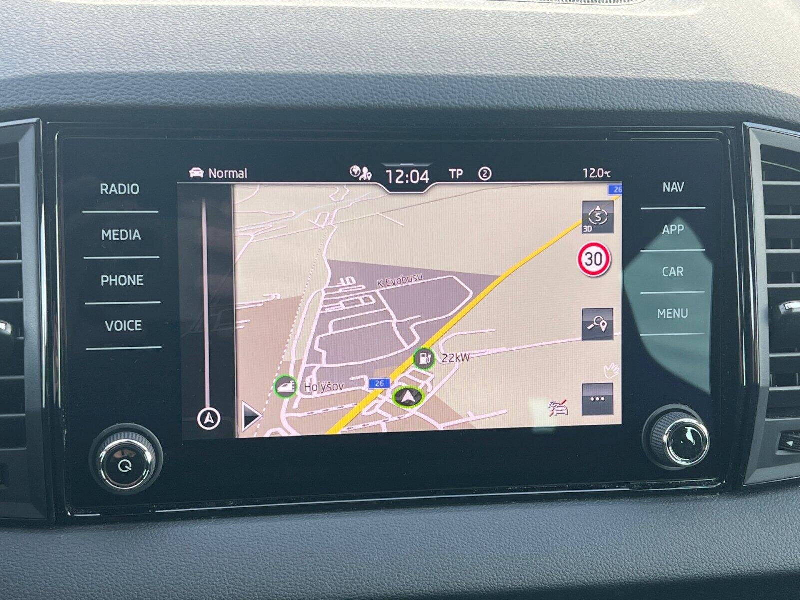 Škoda Karoq SUV 1,5 l 110 kw