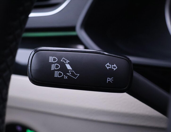 Škoda Superb Liftback 2,0 l 206 kw