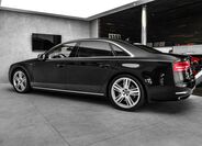 Audi A8 7