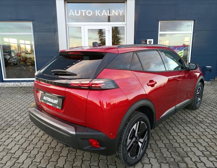 Peugeot 2008 SUV 1,2 l 74 kw