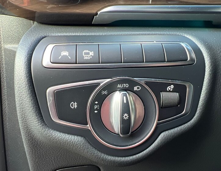 Mercedes-Benz Třídy V VAN-Minibus 2,0 l 174 kw