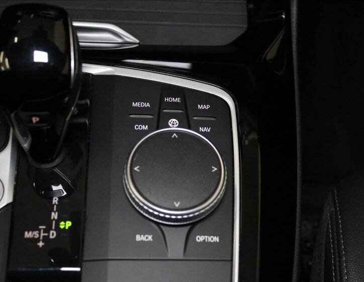 BMW X3 SUV 2,0 l 215 kw