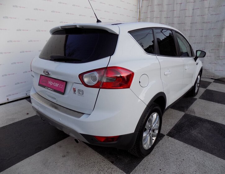 Ford Kuga SUV / Terénní 2,0 l 120 kw