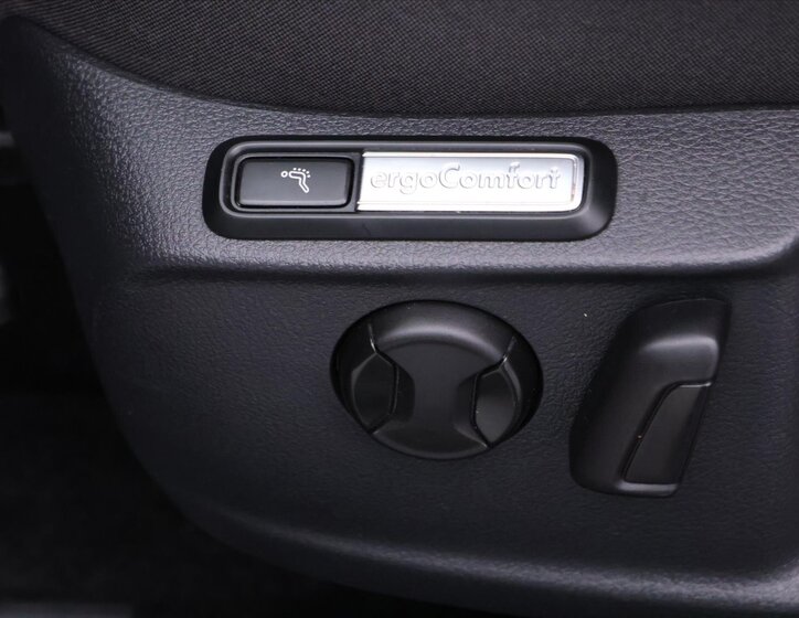 Volkswagen Passat 18