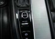 Volvo XC90 SUV 2,0 l 165 kw