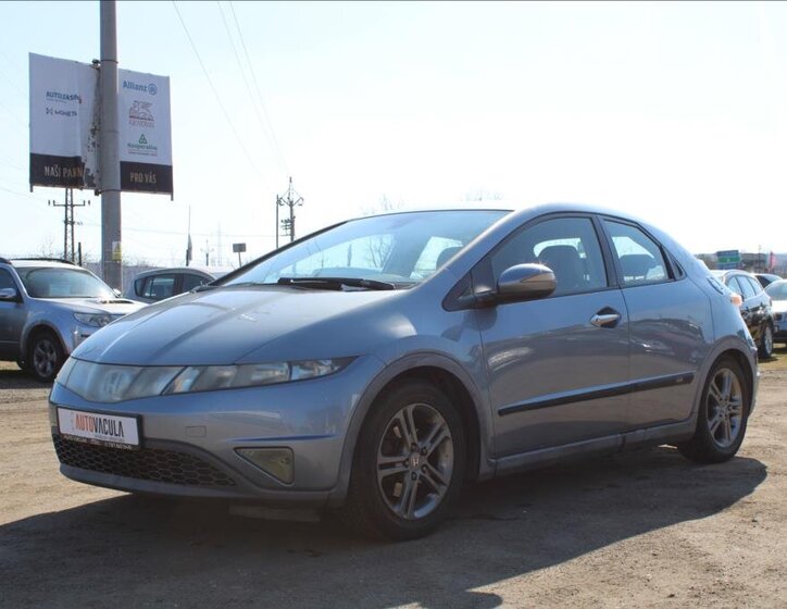 Honda Civic Hatchback 1,8 l 103 kw