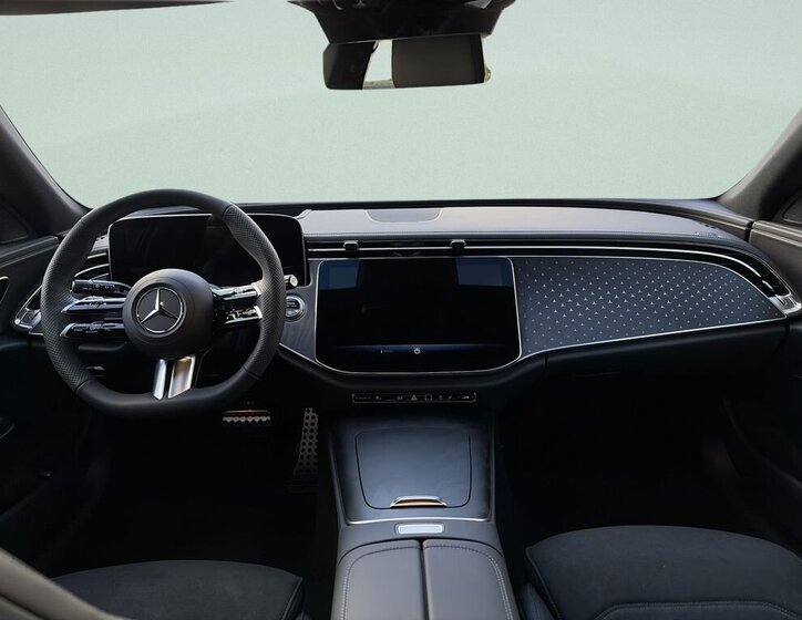 Mercedes-Benz Třídy E Kombi 2,0 l 157 kw