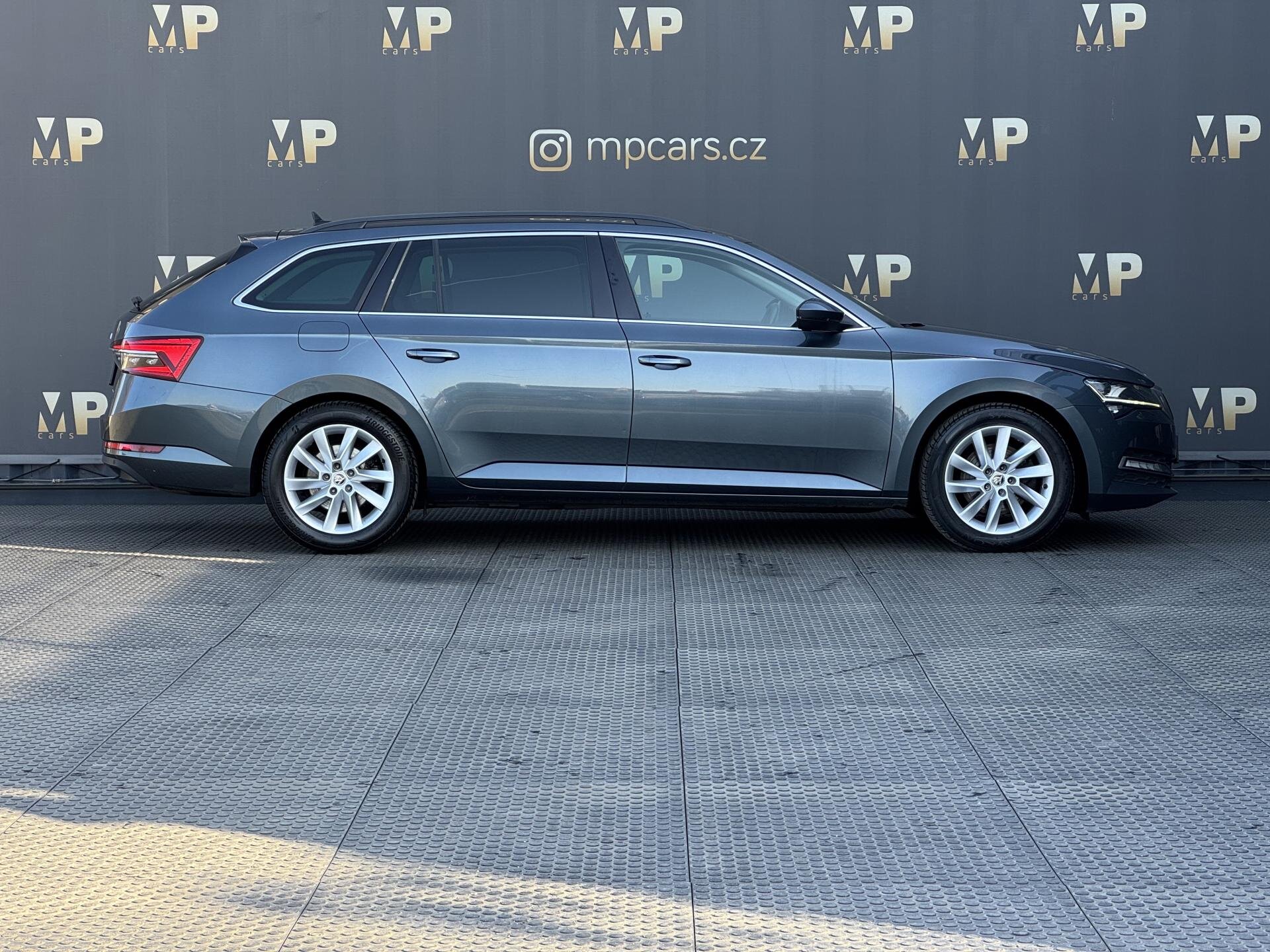 Škoda Superb Kombi 2,0 l 140 kw