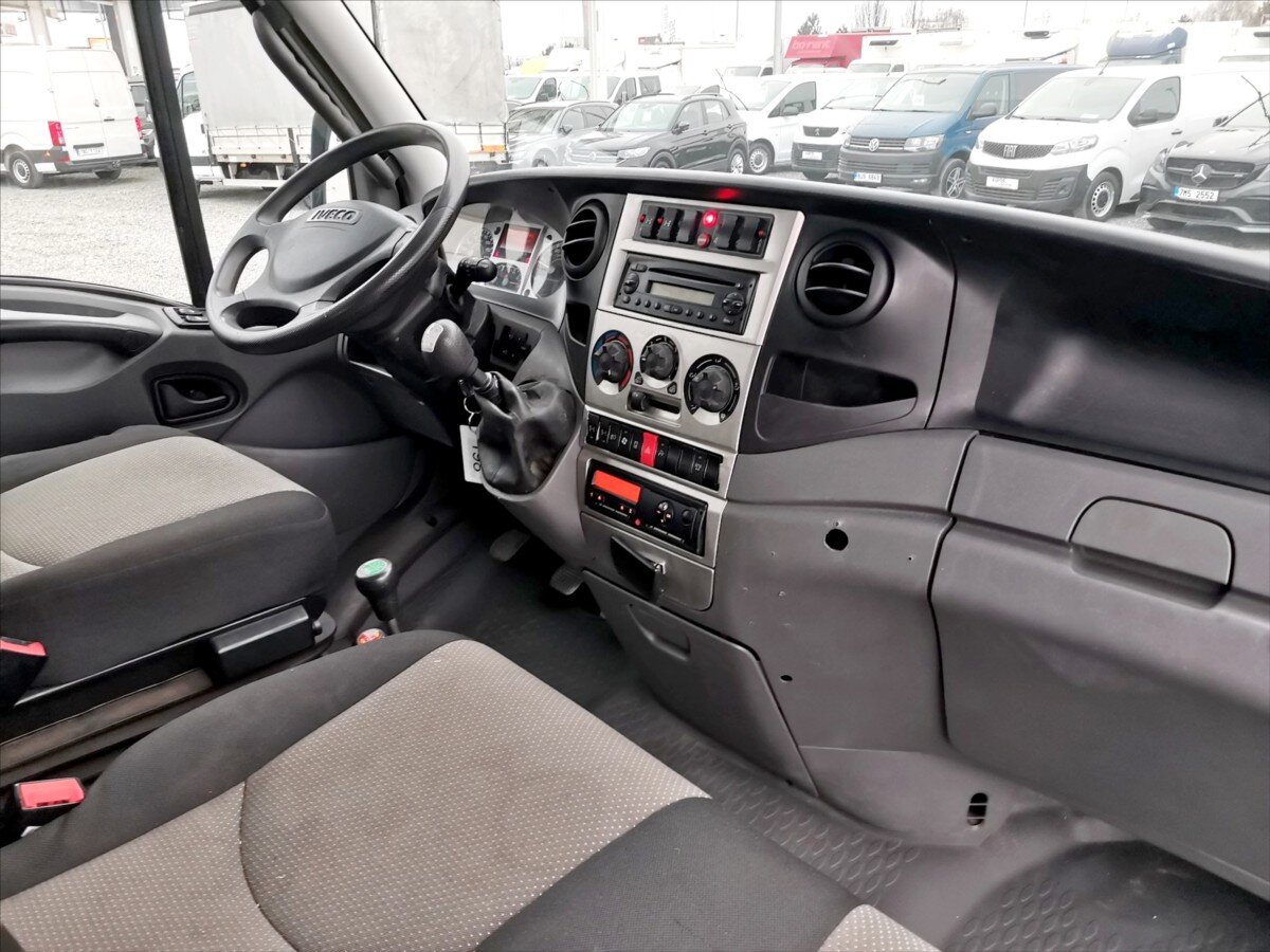 Iveco Ostatní Valník 3,0 l 125 kw