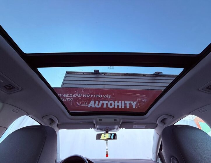 Volkswagen Golf Kombi 2,0 l 110 kw