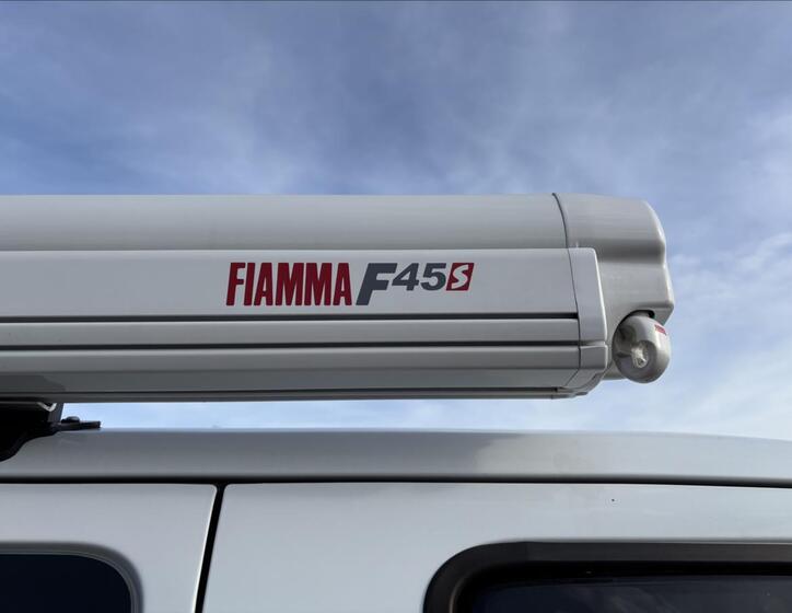 Ford Transit Custom 11