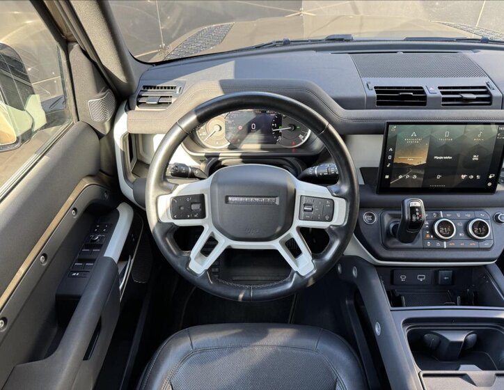 Land Rover Defender SUV / Terénní 3,0 l 221 kw