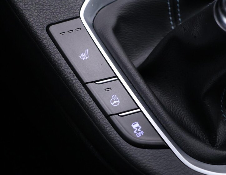 Hyundai i30 Hatchback 2,0 l 720 kw