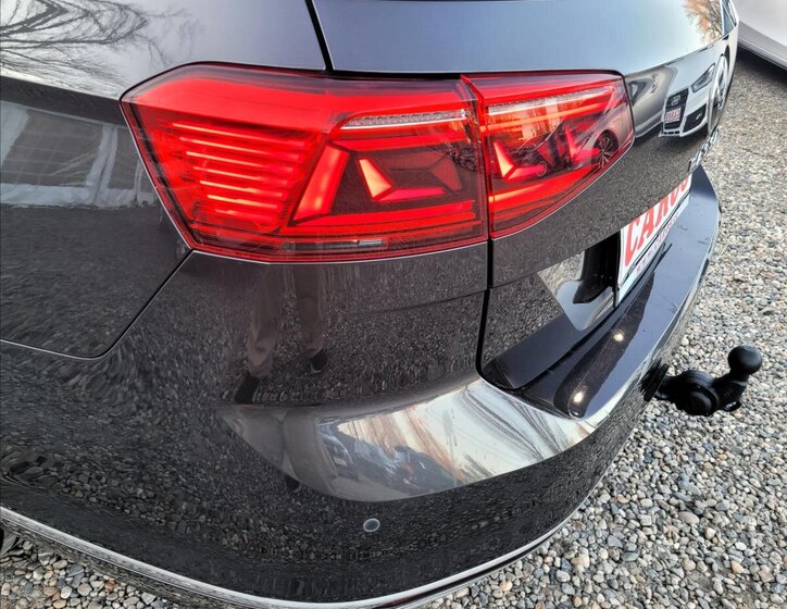 Volkswagen Passat Kombi 2,0 l 90 kw