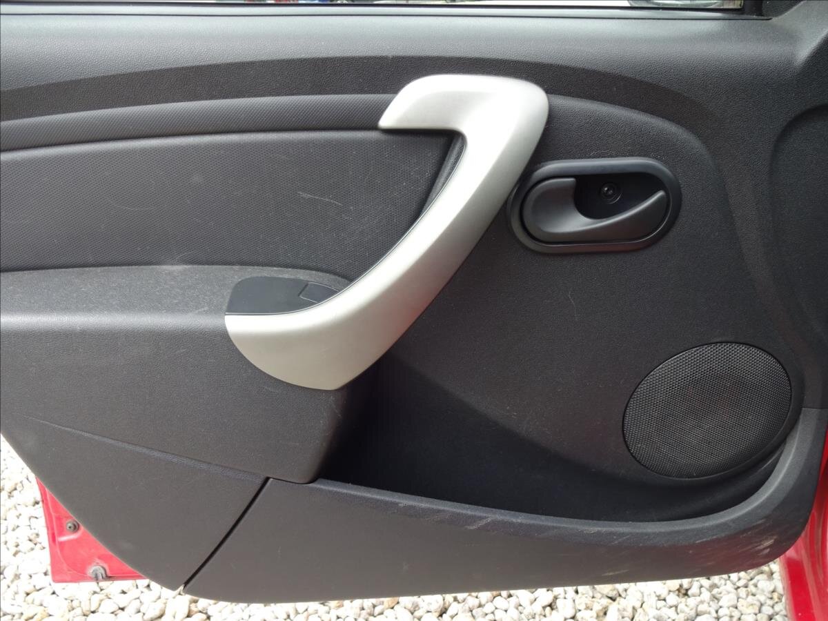 Dacia Sandero Hatchback 1,4 l 55 kw