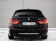 BMW Řada 5 Kombi 3,0 l 195 kw