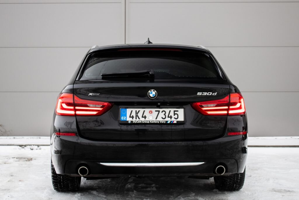 BMW Řada 5 Kombi 3,0 l 195 kw