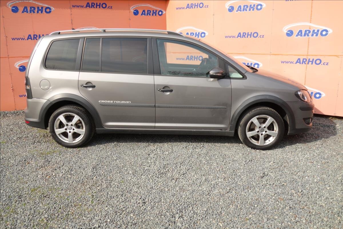 Volkswagen Touran MPV 2,0 l 103 kw