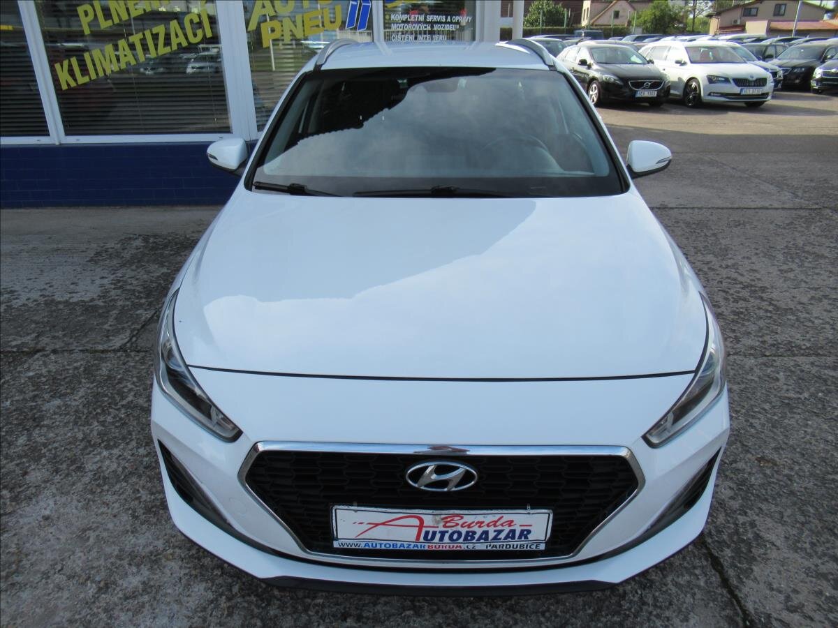 Hyundai i30 Kombi 1,4 l 73 kw