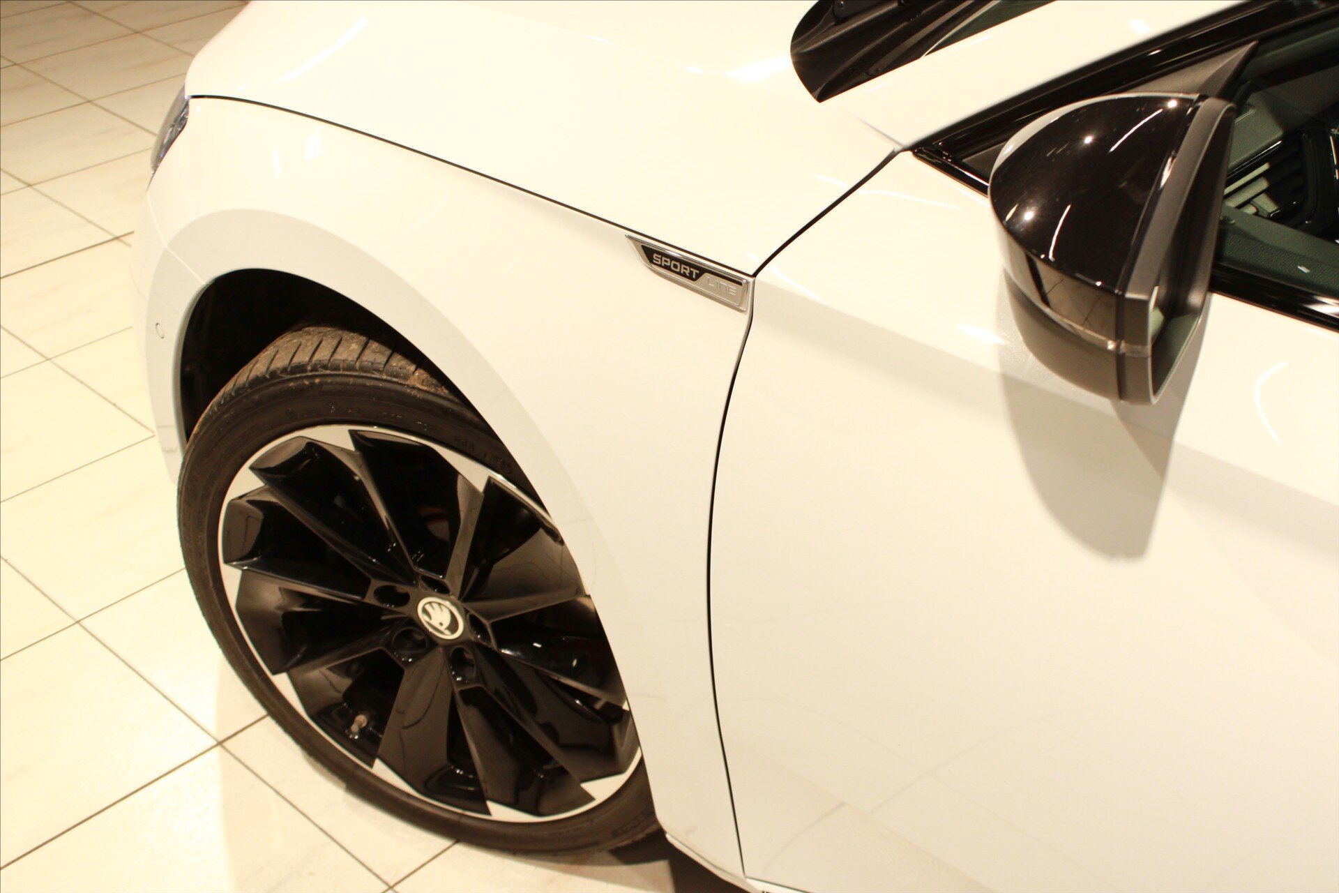 Škoda Superb Liftback 1,4 l 160 kw