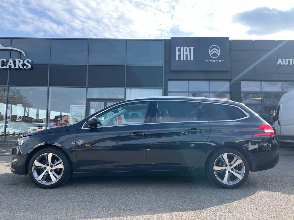 Peugeot 308 Kombi 1,2 l 96 kw