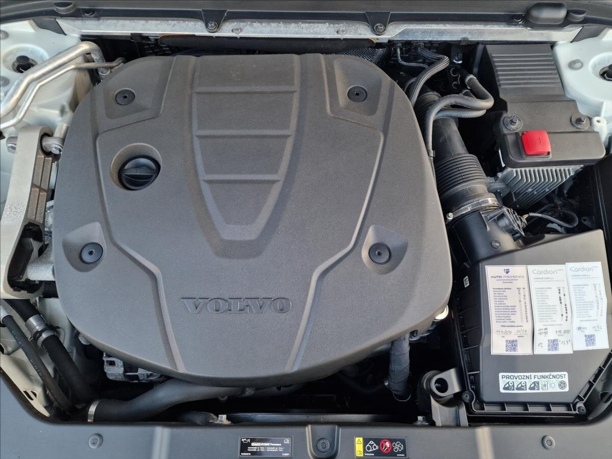 Volvo V60 Kombi 2,0 l 140 kw
