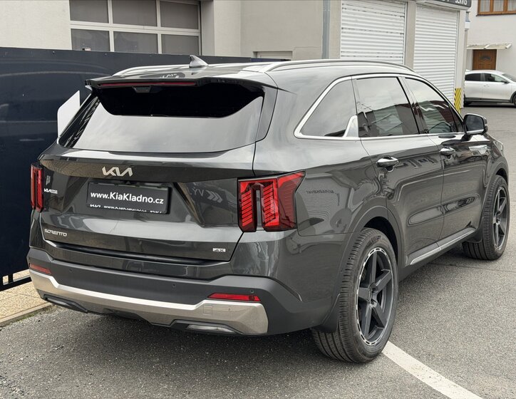 KIA Sorento SUV / Terénní 2,2 l 142 kw