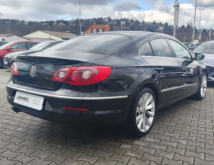 Volkswagen Passat CC Kupé 1,8 l 118 kw