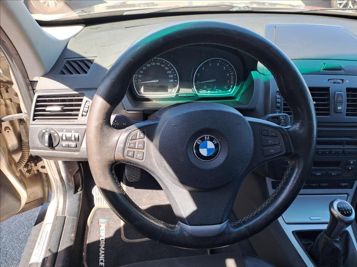 BMW X3 SUV / Terénní 2,0 l 110 kw