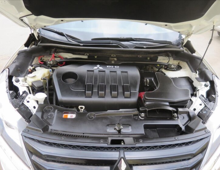 Mitsubishi Eclipse Cross SUV / Terénní 2,3 l 109 kw