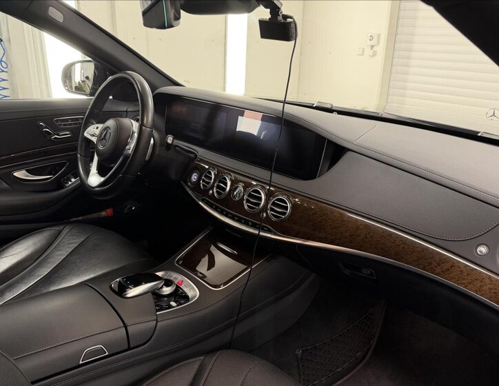 Mercedes-Benz Třídy S Sedan / Limuzína 2,9 l 250 kw