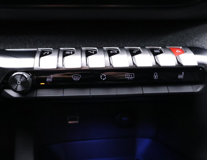 Peugeot 5008 SUV / Terénní 1,2 l 96 kw