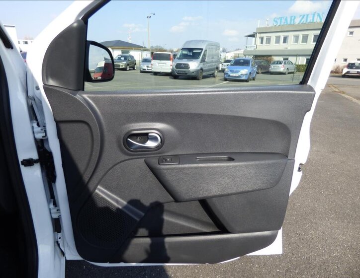 Dacia Dokker Kombi 1,6 l 75 kw