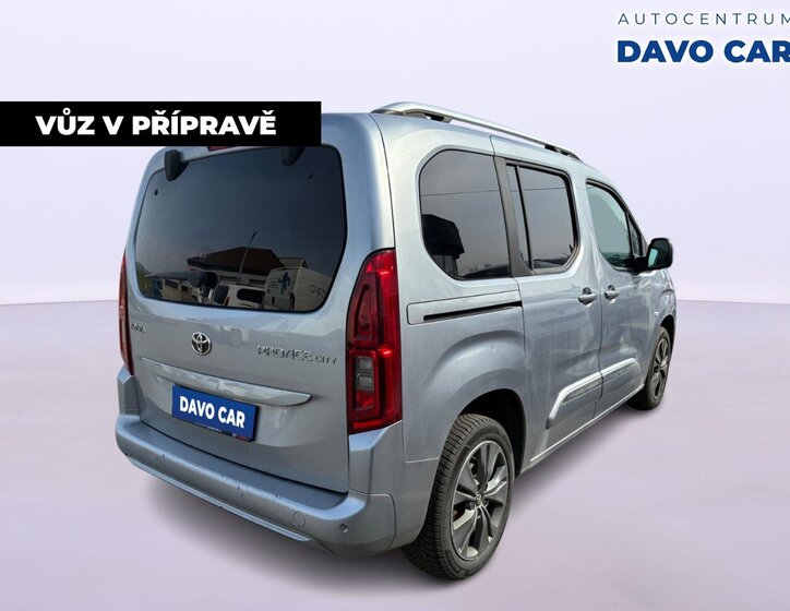 Toyota ProAce MPV 1,5 l 96 kw