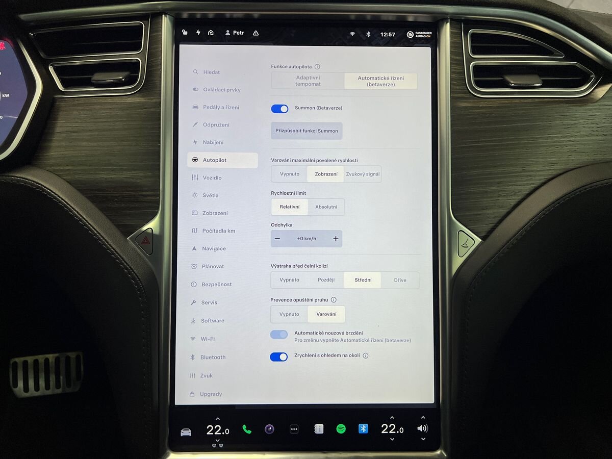 Tesla Model S Liftback 0,0 515 kw