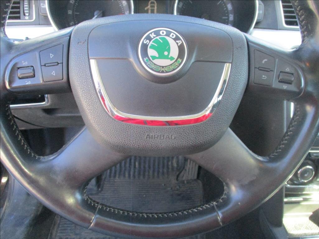 Škoda Superb Kombi 1,6 l 77 kw